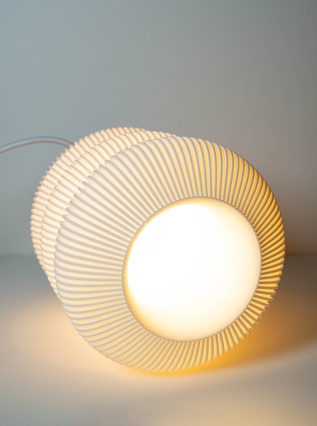 WAVE Lamp - Flat Base